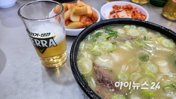 최근 오비맥주가 국산맥주 가격 인상을 시작하면서, 경쟁사들의 제품가도 오를 것이란 전망이 나온다.  [사진=김태헌 기자]