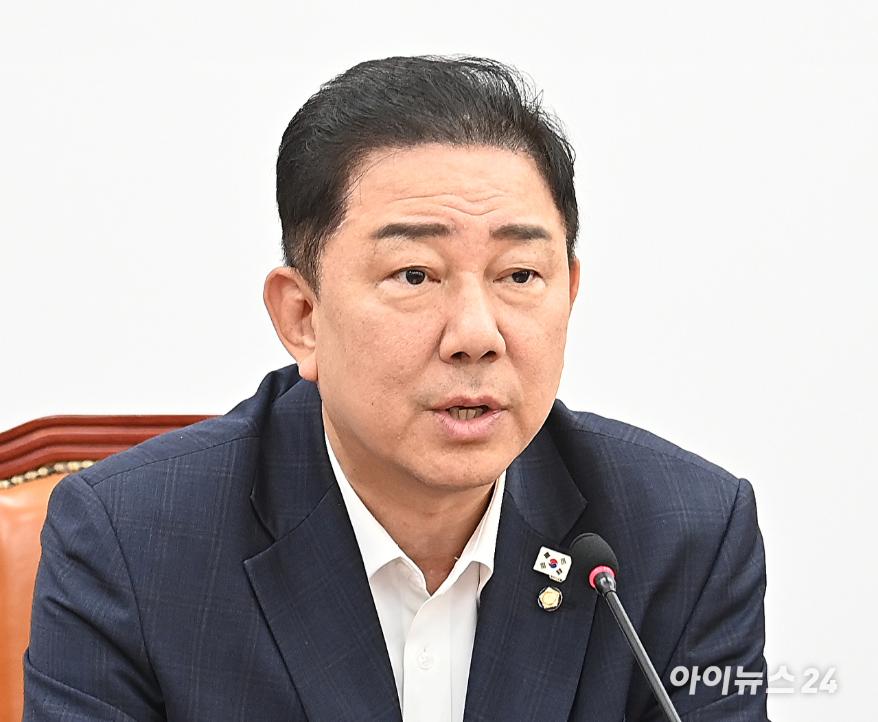 김병기 더불어민주당 원내대표가 7일 오전 서울 여의도 국회에서 열린 원내대책회의에서 발언하고 있다. [사진=곽영래 기자]