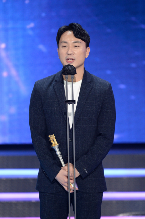 '백종원의 골목식당' 정우진 SBS PD가 최근 사의를 표명했다. [사진=SBS]