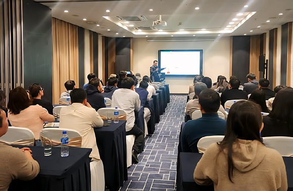 2026년 모두투어 몽골 협력사&middot;가이드 서비스 교육 현장. [사진=모두투어]