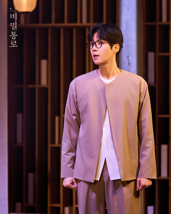 '비밀통로' 김선호 포스터 [사진=콘텐츠합]
