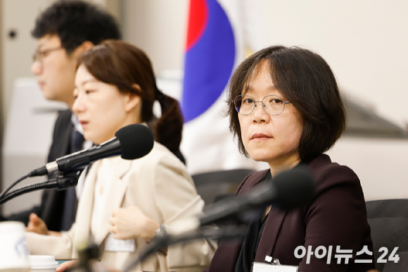 각급 법원의 대표 판사들이 26일 경기 고양시 사법연수원에서 열린 전국법관대표회의 임시회의에서 참석하고 있다. [사진=곽영래 기자]