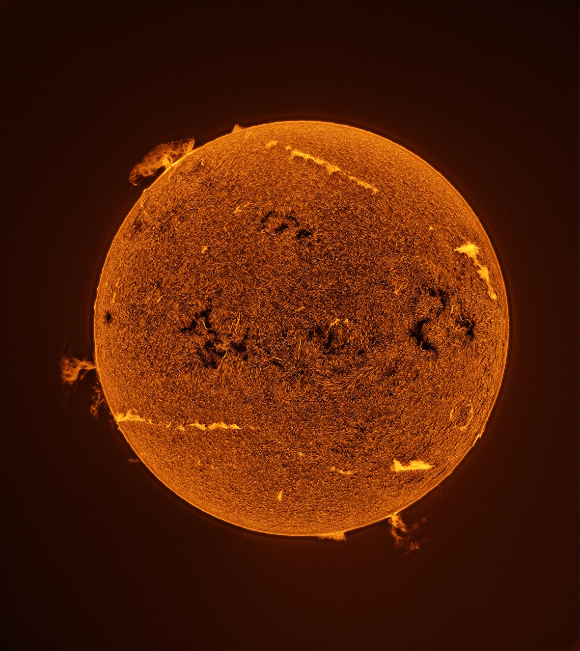 대상을 받은 '장미의 심장, 황금빛 물결의 파동(김슬우)'. [사진=천문연]