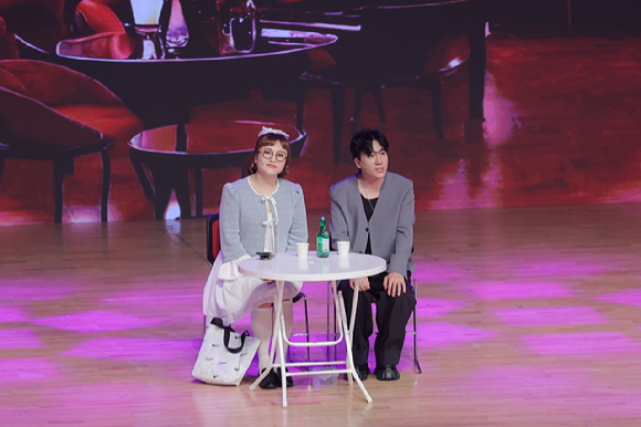 '제 13회 부산국제코미디페스티벌' 개막식 MC를 맡은 개그맨 박명수 [사진=부산국제코미디페스티벌 조직위원회 ]