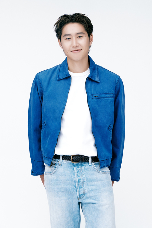 이강인 프로필 사진 [사진=더블랙레이블]