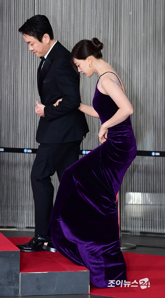 '트라이' 배우 임세미가 31일 오후 서울 마포구 상암동 SBS 프리즘타워에서 열린&nbsp;2025 SBS 연기대상&nbsp;레드카펫 행사에 참석하고 있다. [사진=정소희 기자]