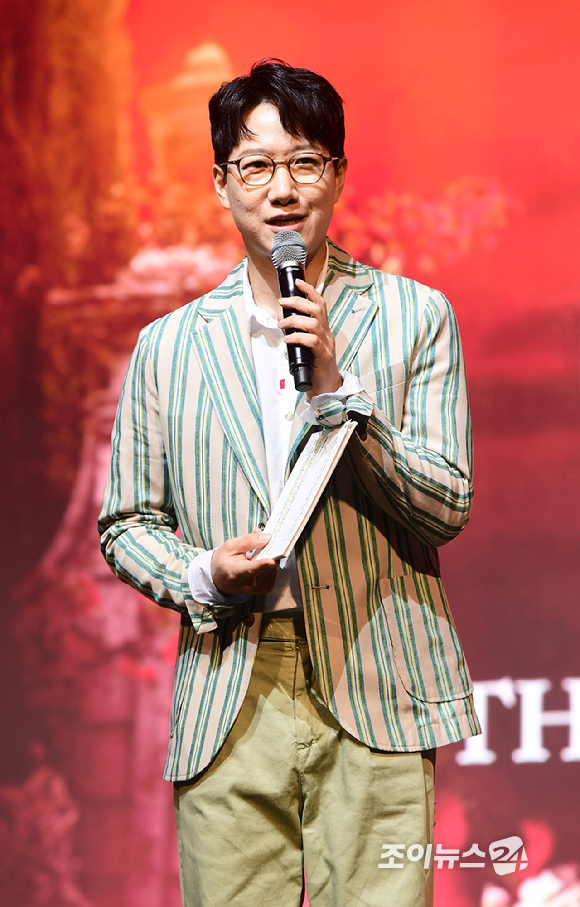 걸그룹 공원소녀(GWSN) 세 번째 미니앨범 '밤의 공원(THE PARK IN THE NIGHT) part three' 쇼케이스