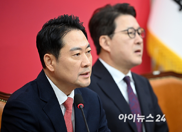 장동혁 국민의힘 대표가 12일 서울 여의도 국회에서 열린 최고위원회의에서 발언하고 있다. [사진=곽영래 기자]