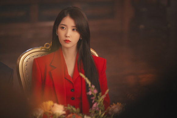 '21세기 대군부인' 아이유-변우석 [사진=MBC]