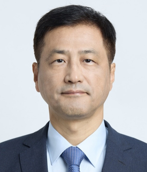 이재명 대통령은 18일 6&middot;3 지방선거 투표용지 부족 사태를 규명할 특별검사로 이태한 전 서울남부지검 형사4부장검사를 임명했다. 2026.8.18 [사진=연합뉴스]