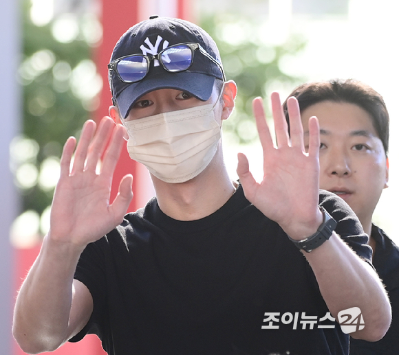 [포토] 이재욱, '꿀알바' 응원 위해 군대 휴가나왔어요!