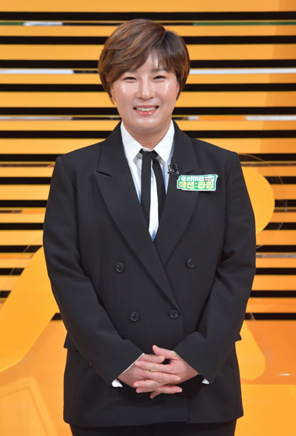 골프감독 박세리가 6일 온라인으로 진행된 KBS 2TV 새 예능프로그램 '우리끼리 작전타임' 제작발표회에 참석해 포즈를 취하고 있다. [사진=KBS]