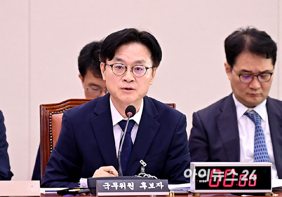김정관 산업통상자원부 장관 후보자가 17일 오전 서울 여의도 국회 산업통상자원중소벤처기업 위원회 전체회의에서 열린 인사청문회에서 질의에 답변하고 있다. [사진=곽영래 기자]