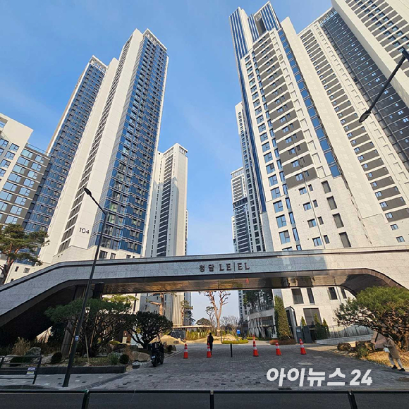 청담르엘 자건축 조합 사무실 2026.03,16 [사진=이효정 기자 ]