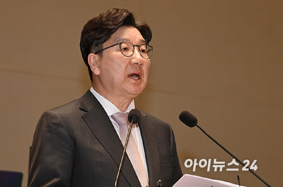 권성동 국민의힘 원내대표가 7일 오후 서울 여의도 국회에서 열린 의원총회에서 발언하고 있다. [사진=곽영래 기자]