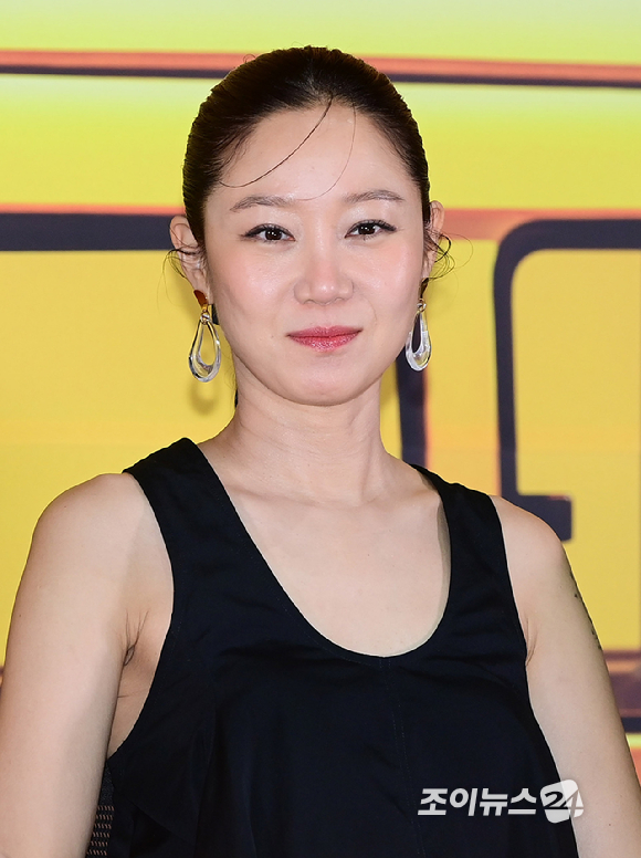 배우 변요한-이연-박소담-공효진-이정은-김미조 감독이 13일 서울 송파구 롯데시네마 월드타워점에서 열린 영화 '경주기행'(감독 김미조) 언론시사회에 참석하고 있다. [사진=정소희 기자]