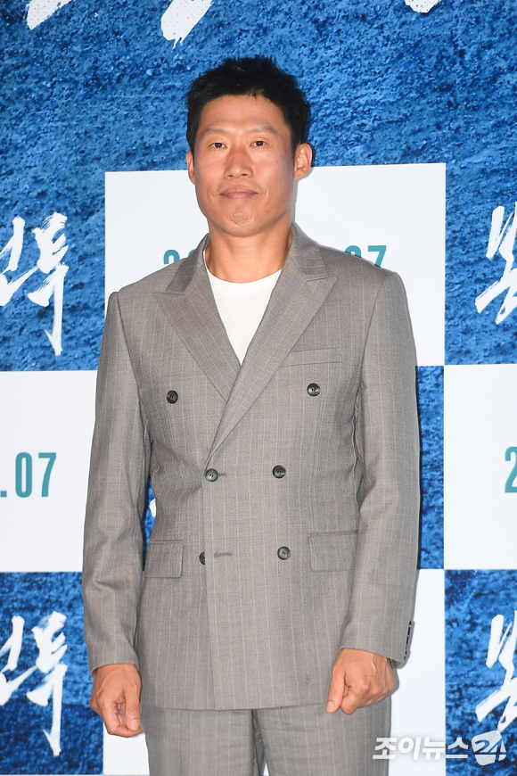 배우 유해진이 영화 '올빼미' 출연을 제안 받았다. 
