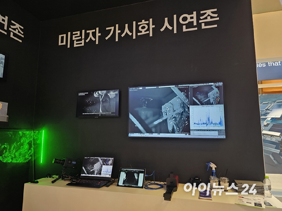 지난 14~16일 서울 강남구 코엑스에서 열린 '제28회 반도체대전(SEDEX 2026)' 전시홀 입구. [사진=권서아 기자]