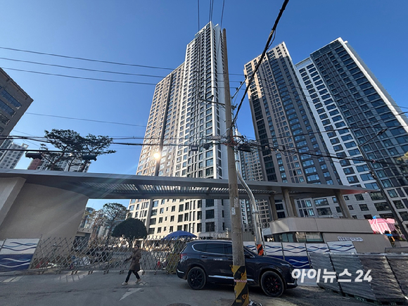 3월 입주 예정인 영등포구 양평동 '영등포자이 디그니티' 현장. [사진=김민지 기자]