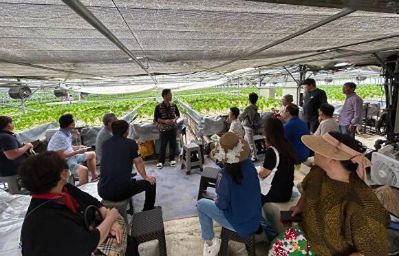 광주농업기술센터가 스마트팜 현장교육을 진행하고 있다 [사진=광주광역시청]