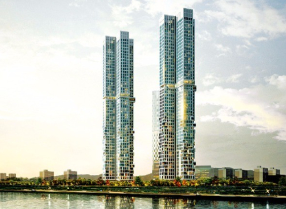 배우 최란과 전 농구선수 이충희 부부가 아파트 매도로 엄청난 시세 차익을 거둔 것으로 전해졌다. 사진은 최란 부부. [사진=최란 인스타그램]