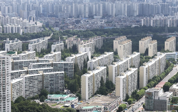 서울 강남의 은마아파트 일대 전경. [사진=연합뉴스]