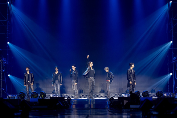 SF9이 데뷔 10주년 기념 콘서트 '2026 SF9 LIVE FANTASY #6 축몽(十年逐夢)'을 통해 팬들을 만나고 있다. [사진=FNC엔터테인먼트]
