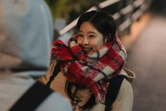 배우 김민주가 JTBC 금요시리즈 '샤이닝'에서 열연하고 있다. [사진=SLL, 카카오엔터테인먼트]
