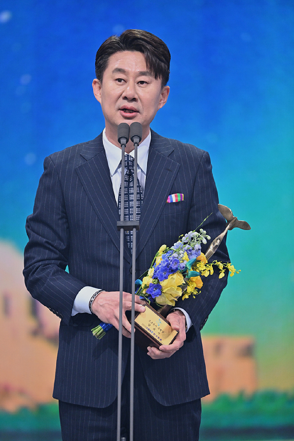 '2025 KBS 연예대상' 남희석 [사진=KBS]