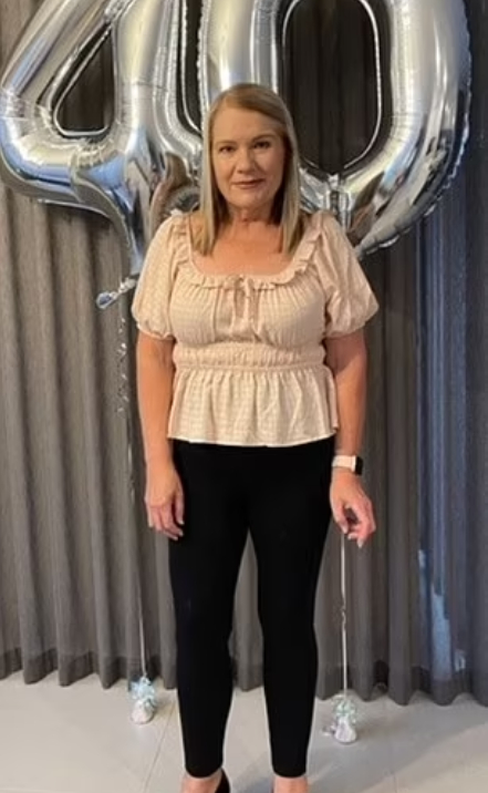 폐경 이후 살이 108.6㎏까지 쪘던 60대 여성이 1년 동안 42㎏ 감량에 성공했다. 사진은 다이어트를 하기 전 수잔 반 다이크의 모습. [사진=데일리메일]