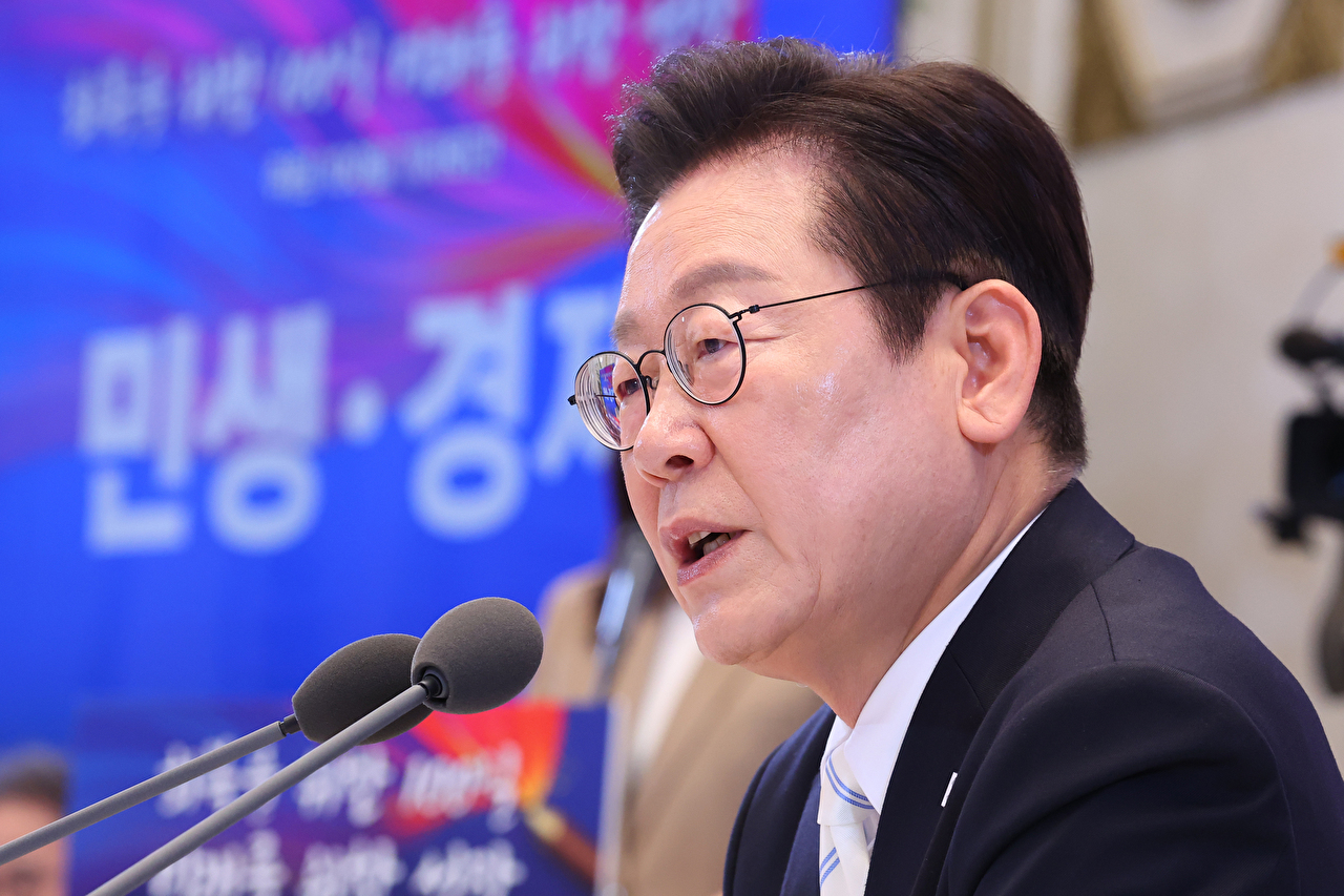 이재명 대통령이 11일 청와대 영빈관에서 열린 취임 100일 기자회견 '회복을 위한 100일, 미래를 위한 성장'에서 발언하고 있다. 2025.9.11 [대통령실통신사진기자단] [사진=연합뉴스]