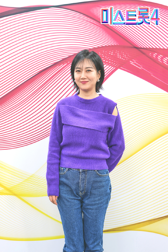 '미스트롯4' 온라인 제작발표회에 참석한 장윤정 [사진=TV조선 ]