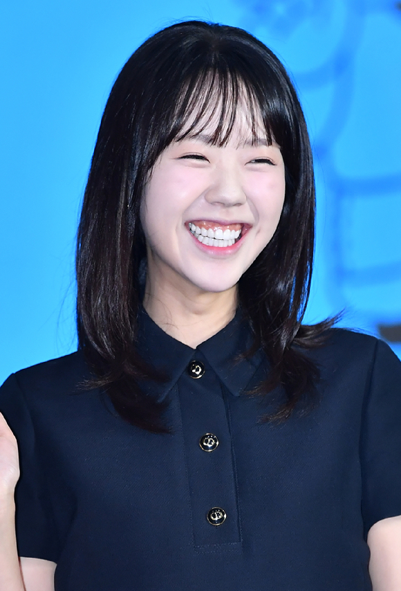 배우 지예은이 10일 오전 서울 영등포구 여의도동 KBS별관에서 진행된 KBS 2TV 새 예능프로그램 '크레이지 리치 코리안' 제작발표회에 참석해 포즈를 취하고 있다. [사진=문수지 기자]