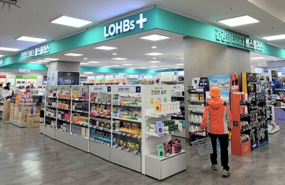 시코르 AK홍대점 전경. [사진=신세계백화점]