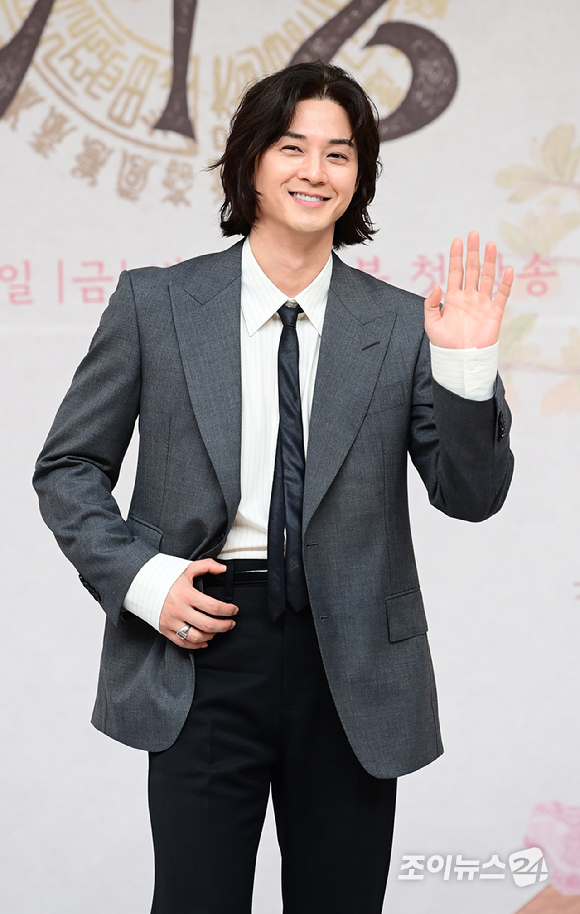 배우 김지훈이 17일 오후 서울 양천구 목동 SBS 사옥에서 진행된 SBS 새 금토드라마 '귀궁' 제작발표회에 참석하고 있다. [사진=정소희 기자]