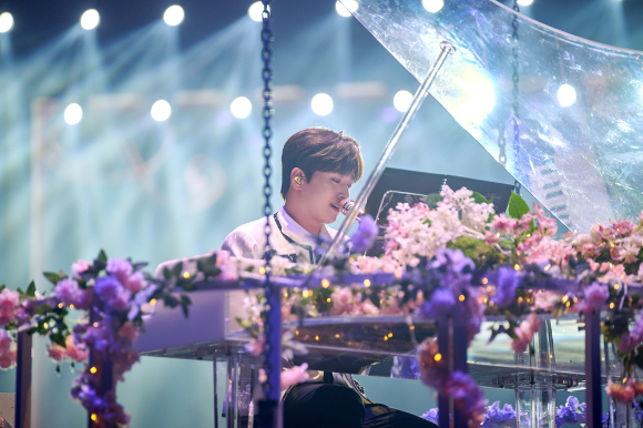 '이찬원 콘서트 찬가: 디어 마이 찬스' [사진=CGV ICECON]