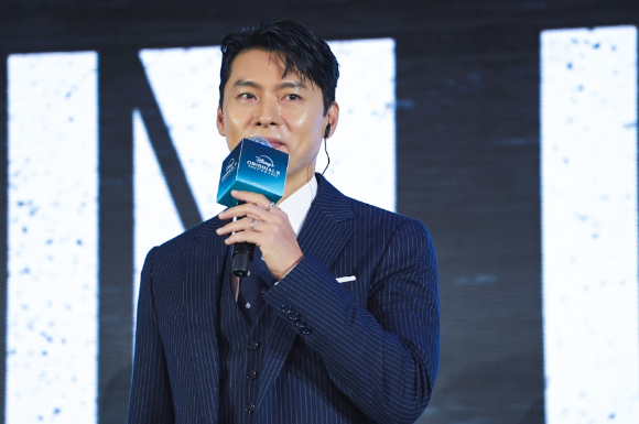 '디즈니+ 오리지널 프리뷰 2025'에 참석한 '메이드 인 코리아' 현빈 [사진=디즈니+]