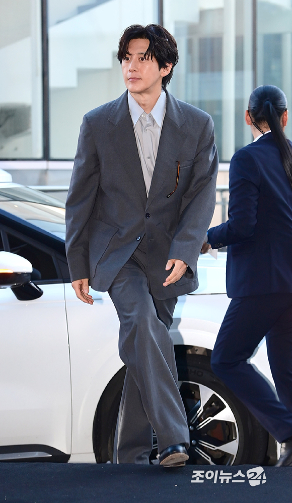 배우 고수가 2일 오후 서울 한남동 리움미술관에서 열린 'CJ 나이트 인 셀러브레이션 오브 프리즈 서울'에 참석하고 있다. [사진=정소희 기자]