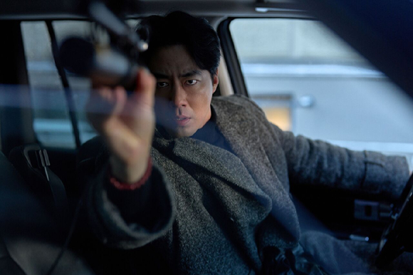 배우 박정민과 조인성이 영화 '휴민트'에서 열연하고 있다. [사진=NEW]