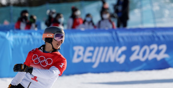 한국 스노보드 '간판스타' 이상호는 8일 열린 2022 베이징동계올림픽 스노보드 남자 평행대회전 준준결승(8강)에서 0.01초 차로 준결승에 오르지 못했다. [사진=뉴시스]