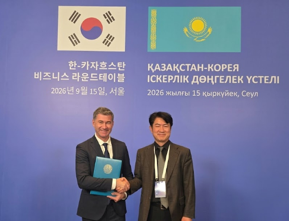 KT ENA(대표이사 김호상)는 14일 서울 상암동 본사에서 카자흐스탄 미디어 기업 프리덤 미디어(Freedom Media)와 미디어 산업 교류 및 콘텐츠 협력을 위한 업무협약(MOU)을 체결했다. [사진=ENA ]