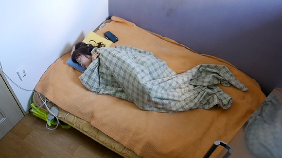 술을 마시지 않고, 비만하지 않더라도 지방간은 생긴 수 있다. [사진=EBS]