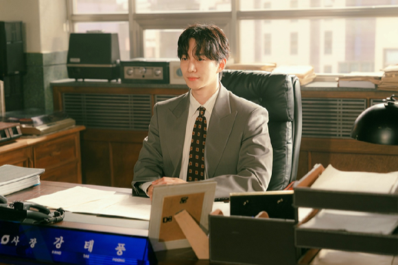 배우 이준호가 tvN 토일드라마 '태풍상사'에서 열연하고 있다. [사진=O3 Collective]