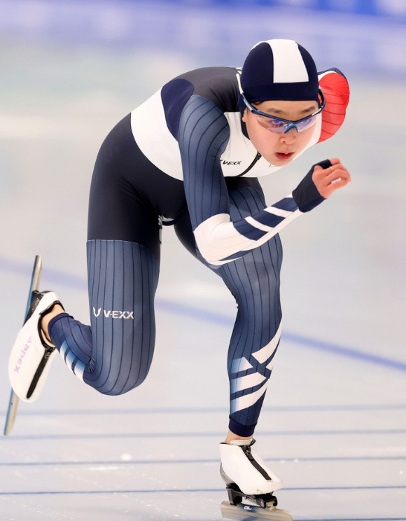 스피드스케이팅 김민선이 17일 중국 베이징 국립 스피드스케이팅(오벌) 경기장에서 열린 2022 베이징동계올림픽 스피드스케이팅 여자 1000m에서 16위를 차지했다. [사진=뉴시스]
