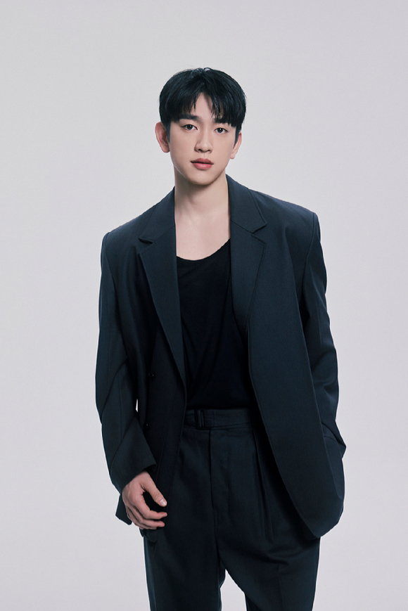 배우 박진영이 영화 '하이파이브' 인터뷰에 앞서 포즈를 취하고 있다. [사진=BH엔터테인먼트]
