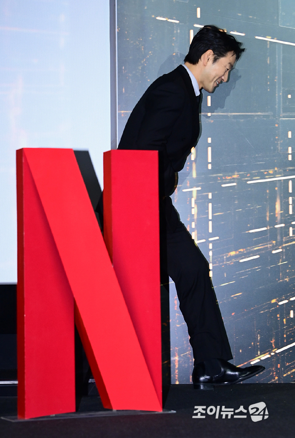 배우 박해수가 16일 오전 서울 CGV 용산아이파크몰에서 열린 넷플릭스 영화 '대홍수'(감독 김병우) 제작보고회에 참석하고 있다. [사진=정소희 기자]
