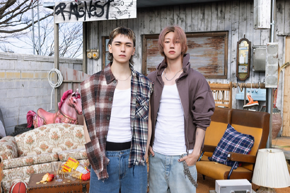 세븐틴 V8 이미지 [사진=플레디스엔터테인먼트]