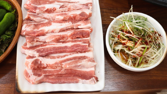 제주에서 흑돼지 요리를 전문으로 하는 식당들이 백돼지를 교묘히 섞어 팔다 적발됐다. 본 기사와 무관한 이미지. [사진=픽사베이]