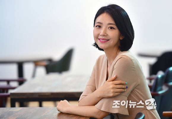 배우 임성언이 결혼 열흘 만에 논란에 휩싸였다.