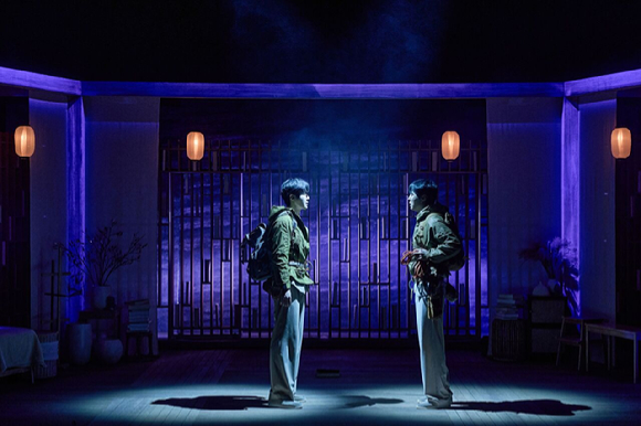 연극 '비밀통로' 스틸컷 [사진=콘텐츠합 ]